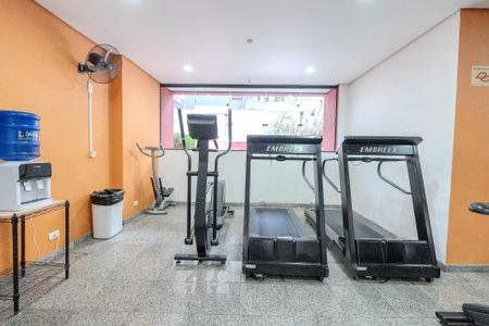 Apartamento à venda com 60m², 2 quartos e 1 vaga Apartamento à venda com 60m², 2 quartos e 1 vagaÁrea comum - Academia