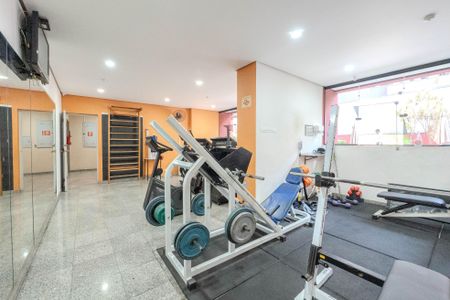 Apartamento à venda com 60m², 2 quartos e 1 vaga Apartamento à venda com 60m², 2 quartos e 1 vagaÁrea comum - Academia