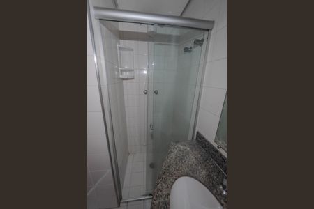 Apartamento à venda com 60m², 2 quartos e 1 vaga Apartamento à venda com 60m², 2 quartos e 1 vagaBanheiro da Suíte 1