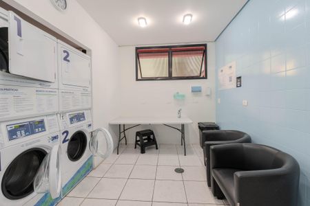 Apartamento à venda com 60m², 2 quartos e 1 vaga Apartamento à venda com 60m², 2 quartos e 1 vagaLavanderia