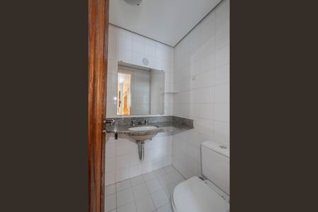 Apartamento à venda com 60m², 2 quartos e 1 vaga Apartamento à venda com 60m², 2 quartos e 1 vagaBanheiro da Suíte 1