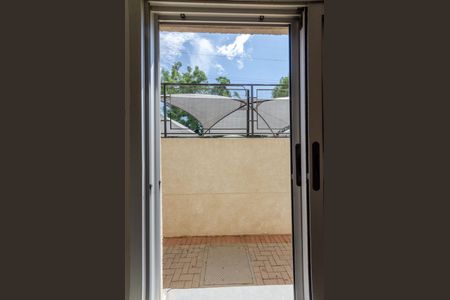 Apartamento à venda com 49m², 2 quartos e 1 vagaQuarto 1 - Janela