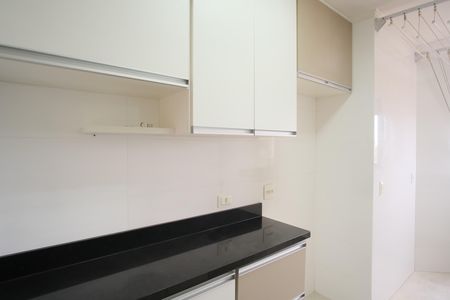 Apartamento para alugar com 65m², 2 quartos e 1 vagaCozinha e Área de Serviço