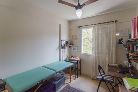 Apartamento à venda com 95m², 3 quartos e 2 vagasQuarto 3