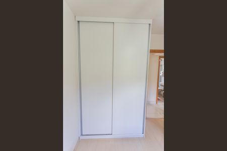 Apartamento à venda com 95m², 3 quartos e 2 vagasArmário do Quarto 2