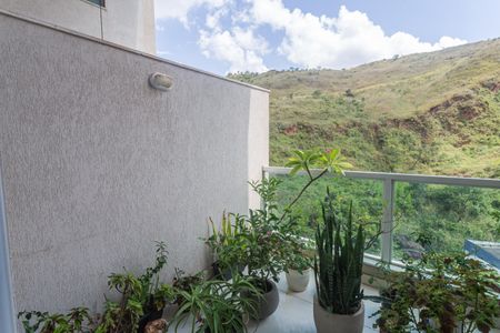 Apartamento à venda com 95m², 3 quartos e 2 vagasVaranda da Sala