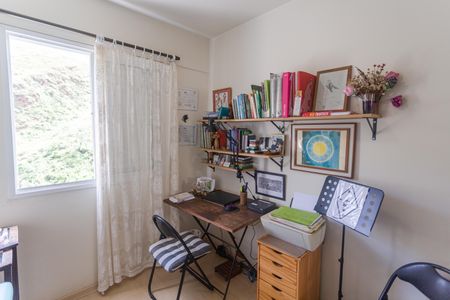 Apartamento à venda com 95m², 3 quartos e 2 vagasQuarto 3