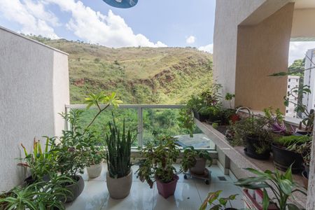 Apartamento à venda com 95m², 3 quartos e 2 vagasVaranda da Sala