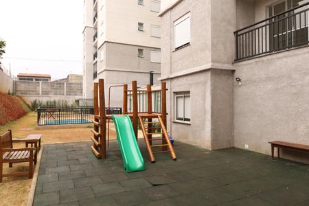 Apartamento para alugar com 33m², 2 quartos e sem vagaÁrea comum - Playground