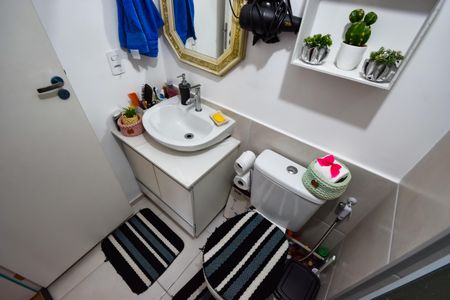 Apartamento para alugar com 45m², 2 quartos e sem vagaBanheiro