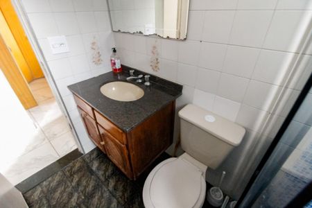 Apartamento para alugar com 54m², 2 quartos e 1 vaga Apartamento para alugar com 54m², 2 quartos e 1 vagaBanheiro