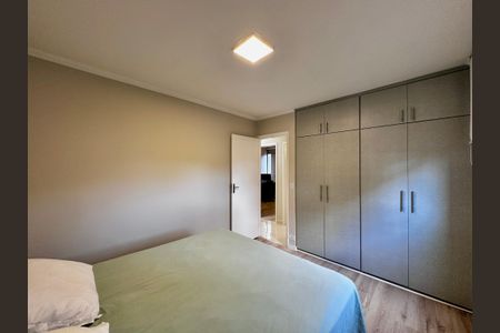 Apartamento à venda com 85m², 3 quartos e 1 vagaQuarto 2