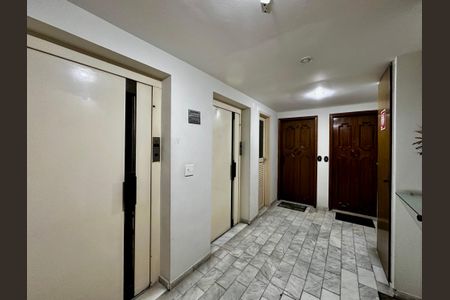 Apartamento à venda com 85m², 3 quartos e 1 vagaHall Apartamento