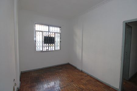 Apartamento para alugar com 66m², 2 quartos e sem vagaSala