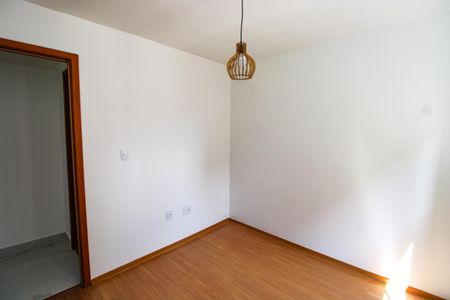 Apartamento para alugar com 37m², 2 quartos e 1 vagaQuarto 2