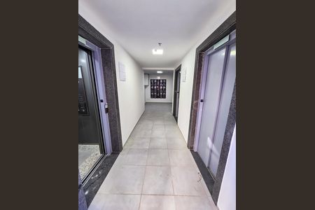 Apartamento para alugar com 37m², 2 quartos e 1 vagaHall de entrada