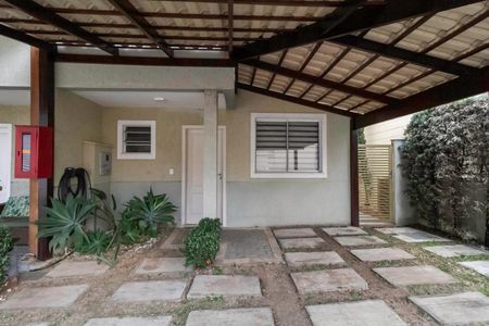 Casa de condomínio à venda com 143m², 3 quartos e 2 vagas Casa de condomínio à venda com 143m², 3 quartos e 2 vagasGaragem