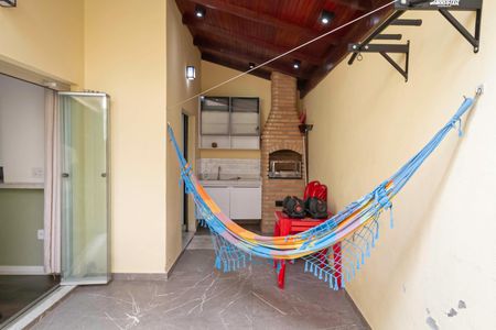 Casa de condomínio à venda com 143m², 3 quartos e 2 vagas Casa de condomínio à venda com 143m², 3 quartos e 2 vagasÁrea gourmet