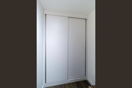 Casa de condomínio à venda com 143m², 3 quartos e 2 vagas Casa de condomínio à venda com 143m², 3 quartos e 2 vagasQuarto 2