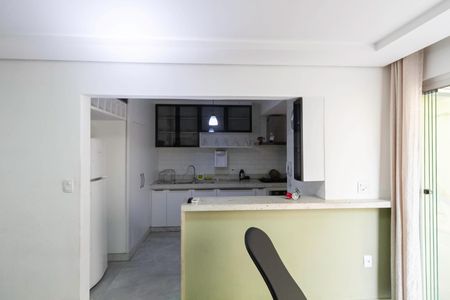 Casa de condomínio à venda com 143m², 3 quartos e 2 vagas Casa de condomínio à venda com 143m², 3 quartos e 2 vagasCozinha e Área de Serviço