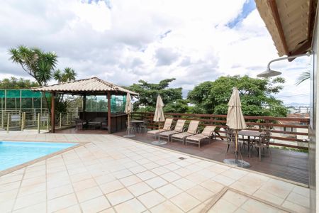 Casa de condomínio à venda com 143m², 3 quartos e 2 vagas Casa de condomínio à venda com 143m², 3 quartos e 2 vagasÁrea comum - Piscina