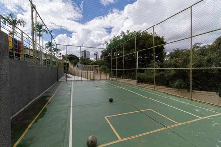 Casa de condomínio à venda com 143m², 3 quartos e 2 vagas Casa de condomínio à venda com 143m², 3 quartos e 2 vagasQuadra Esportiva