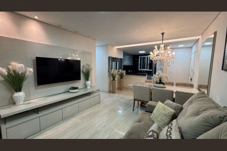 Apartamento à venda com 98m², 3 quartos e 2 vagas Apartamento à venda com 98m², 3 quartos e 2 vagasSala