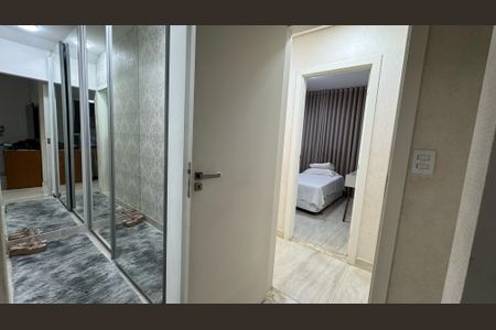 Apartamento à venda com 98m², 3 quartos e 2 vagas Apartamento à venda com 98m², 3 quartos e 2 vagascorredor