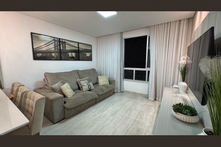 Apartamento à venda com 98m², 3 quartos e 2 vagas Apartamento à venda com 98m², 3 quartos e 2 vagasSala