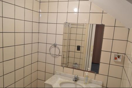 Casa de condomínio à venda com 75m², 2 quartos e 1 vagaLavabo