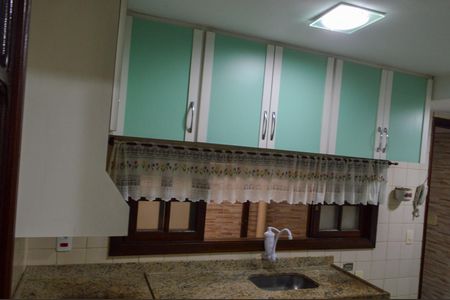 Casa de condomínio à venda com 75m², 2 quartos e 1 vagaCozinha