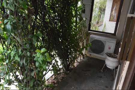 Casa de condomínio à venda com 75m², 2 quartos e 1 vagaVaranda