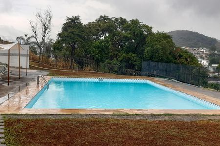 Casa de condomínio à venda com 75m², 2 quartos e 1 vagaÁrea comum - Piscina