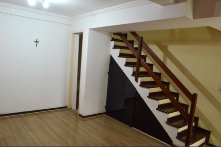 Casa de condomínio à venda com 75m², 2 quartos e 1 vagaSala