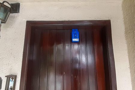 Casa de condomínio à venda com 75m², 2 quartos e 1 vagaLockbox