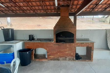 Casa de condomínio à venda com 75m², 2 quartos e 1 vagaÁrea comum - Churrasqueira