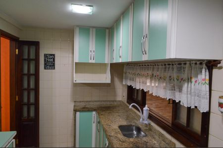 Casa de condomínio à venda com 75m², 2 quartos e 1 vagaCozinha