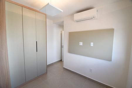 Apartamento à venda com 80m², 2 quartos e 2 vagasQuarto Suíte 2