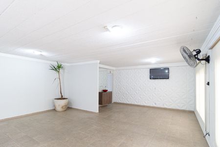 Apartamento à venda com 44m², 2 quartos e 1 vaga Apartamento à venda com 44m², 2 quartos e 1 vagaÁrea comum - Salão de festas