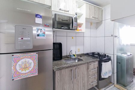 Apartamento à venda com 44m², 2 quartos e 1 vaga Apartamento à venda com 44m², 2 quartos e 1 vagaCozinha e área de serviço