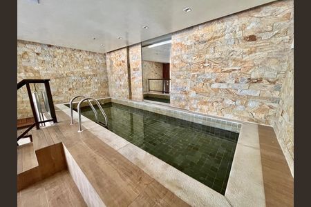 Apartamento à venda com 131m², 4 quartos e 2 vagasSpa