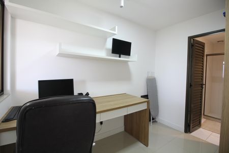 Apartamento à venda com 131m², 4 quartos e 2 vagasQuarto de Serviço