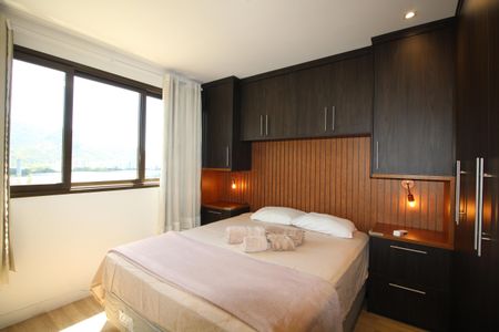 Apartamento à venda com 131m², 4 quartos e 2 vagasSuíte 3