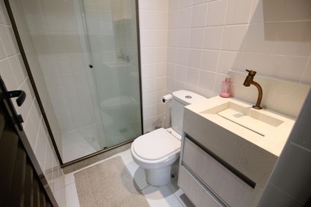 Apartamento à venda com 131m², 4 quartos e 2 vagasBanheiro de Serviço