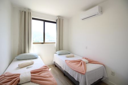 Apartamento à venda com 131m², 4 quartos e 2 vagasSuíte Canadense 2