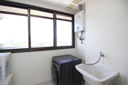 Apartamento à venda com 131m², 4 quartos e 2 vagasÁrea de Serviço