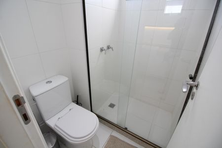 Apartamento à venda com 131m², 4 quartos e 2 vagasSuítes Canadense 1 e 2 - Banheiro