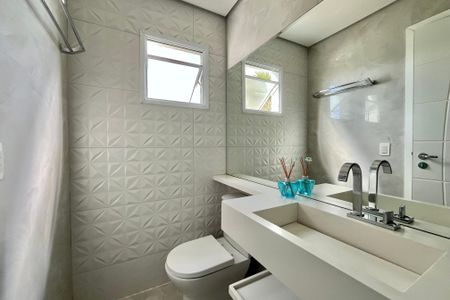 Apartamento para alugar com 67m², 2 quartos e 1 vaga Apartamento para alugar com 67m², 2 quartos e 1 vagaBanheiro da Suíte