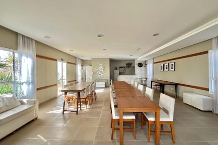 Apartamento para alugar com 67m², 2 quartos e 1 vaga Apartamento para alugar com 67m², 2 quartos e 1 vagaÁrea comum - Salão de festas