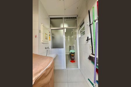 Apartamento para alugar com 67m², 2 quartos e 1 vaga Apartamento para alugar com 67m², 2 quartos e 1 vagaÁrea de Serviço